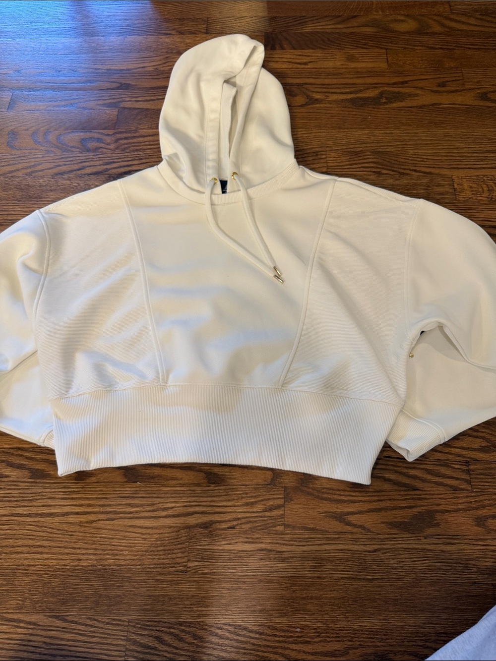 New Balance White Cropped Hoodie With Drawstring Size Large